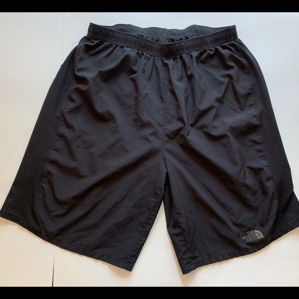 The North Face men's athletic shorts size medium